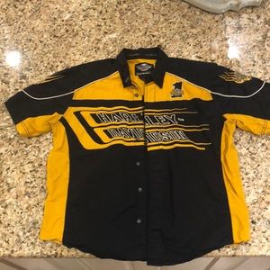 Harley Davidson Large Garage shirt.